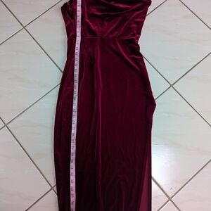 Women’s Velvet Mini Dress in Burgundy — Sleek Evening Style